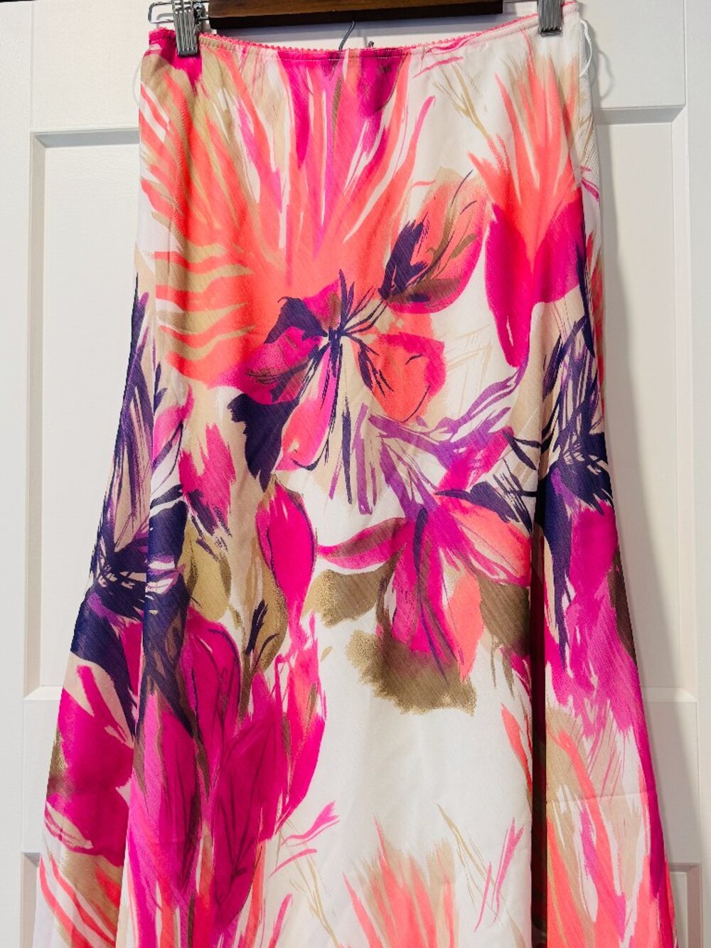 Tribal Vibrant Floral Elastic Waist Flowy Polyester Skirt
